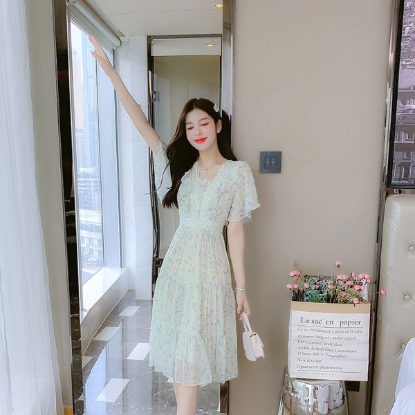 Floral Chiffon Dress 2025 Summer New Waist-Tight Slimming Retro Temperament Daily Wearable Fairy Dress - Image 3