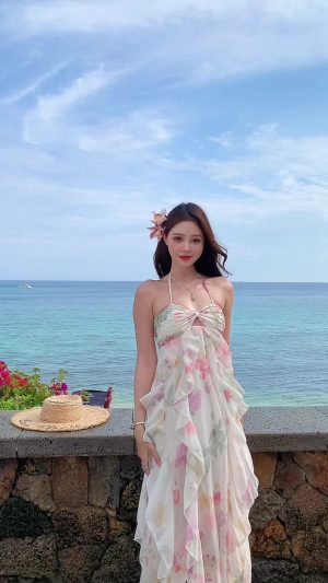Vintage Floral Print Strap Dress New Style Beach Vacation Skirt